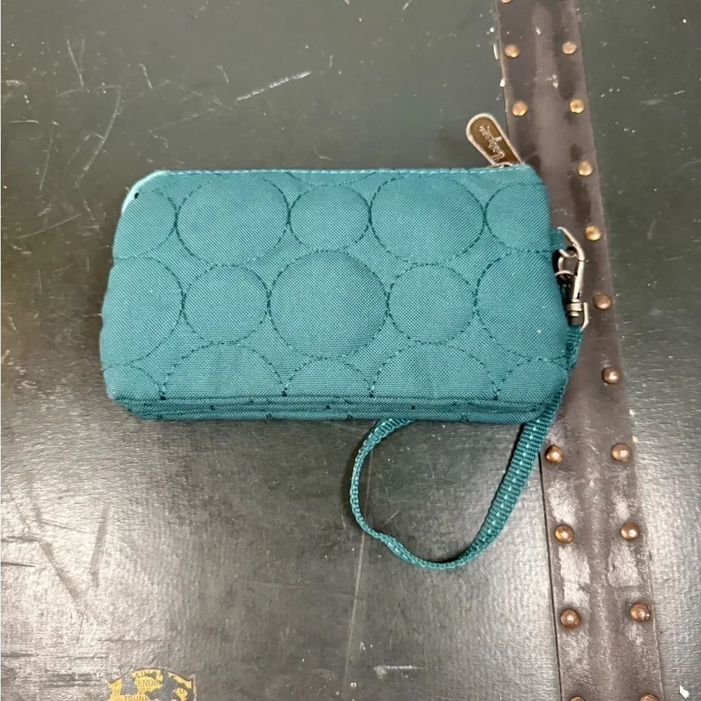 Thirty One 31 Vary You Quilted Green/blue Wristlet Wallet With Strap